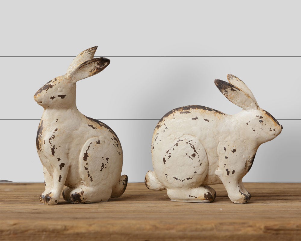Small Bunnies - Sitting