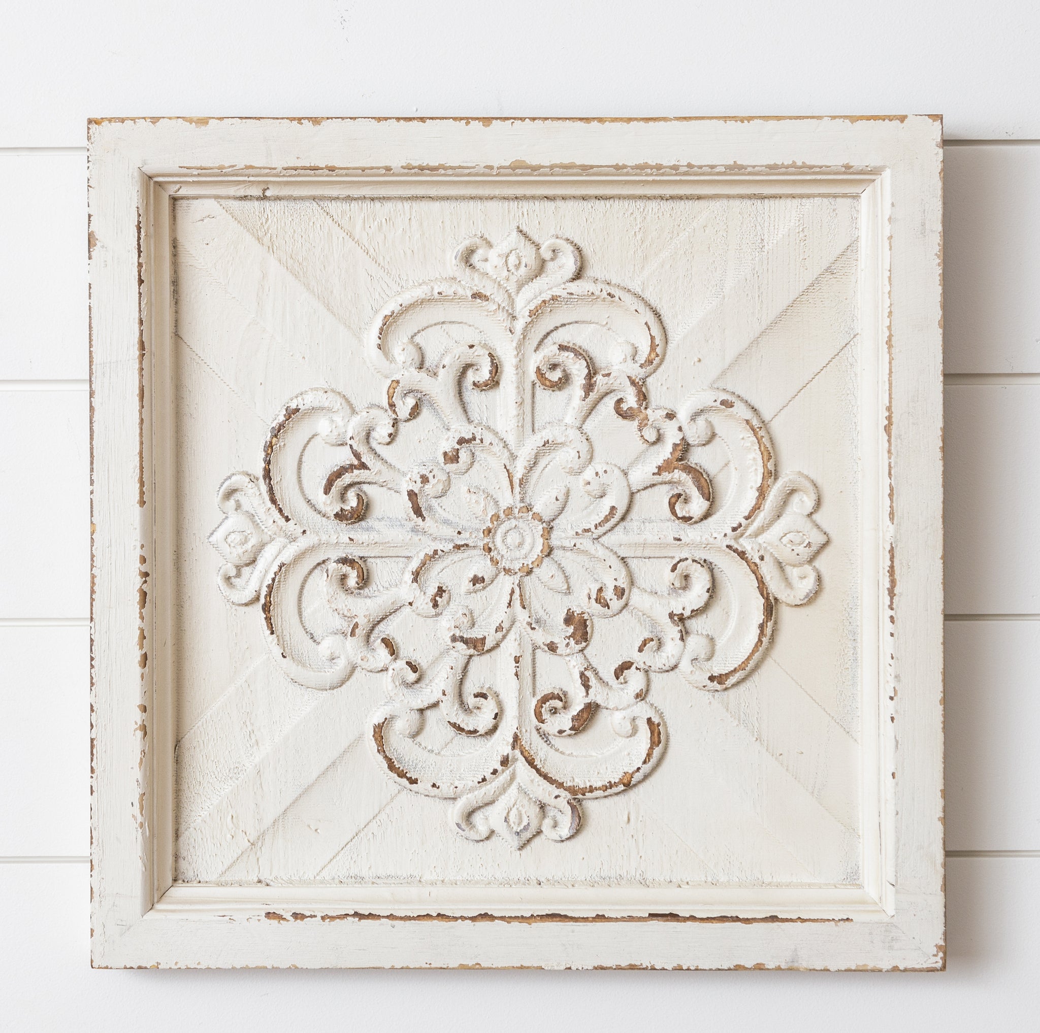 Wall Hanging - Distressed Floral Medallion