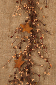 GARLAND  BERRY - MIXED  RUSTY STARS  CREAM