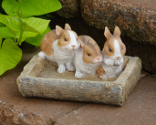 GARDEN BUNNY - BIRD FEEDER W/BUNNIES