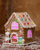 CANDY LANE-GINGERBREAD BAKERY W/LED LIGHT