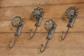 RUSTIC METAL GARDEN - FAUCET WALL HOOKS