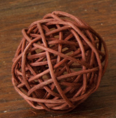 TWIG BALL - BURGUNDY