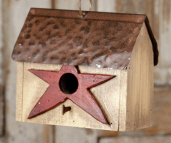 BIRDHOUSE - PRIMITIVE STAR W/TIN ROOF