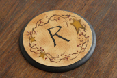 Coaster/Decorative Plate - Starry Vine  Monogram R