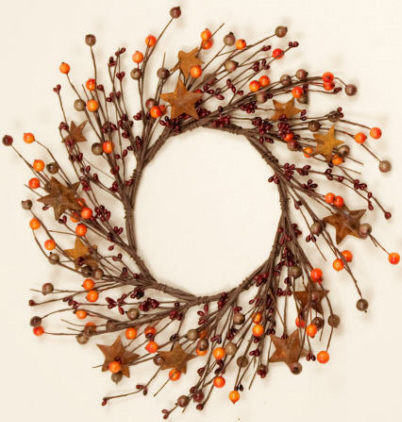 WREATH - BURGUNDY & ORANGE BERRIES W/RUSTY STARS