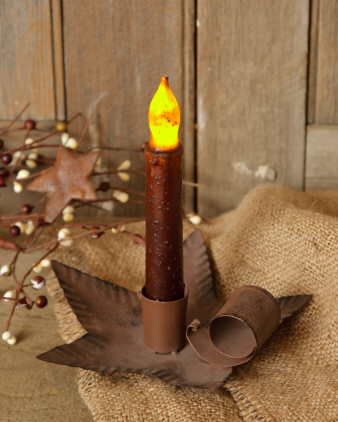 CANDLE HOLDER - TAPERED  STAR  RUST